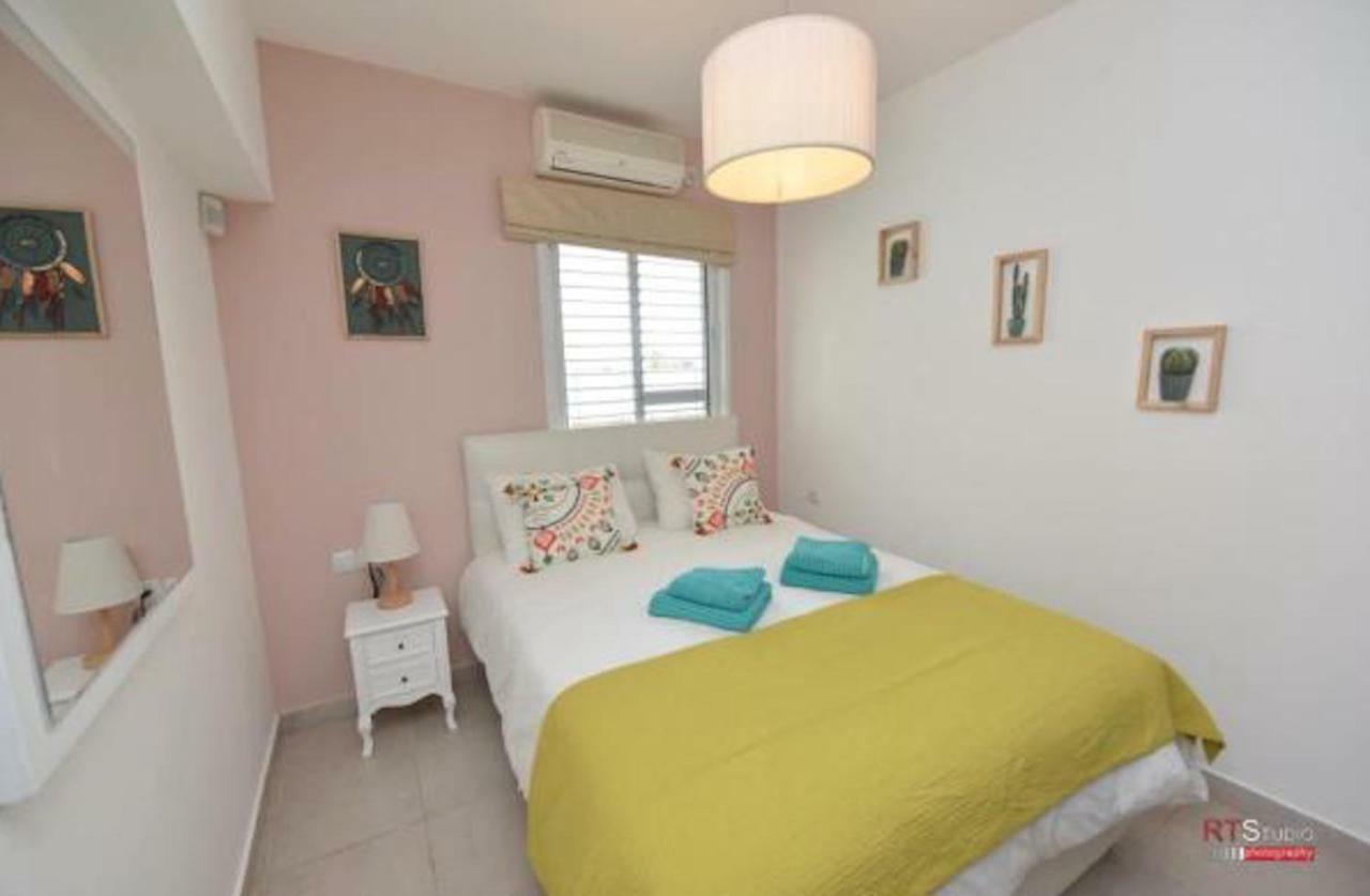 Villa With Heated Pool And Jacuzzi Sea View 300M Front Of The Beach Ейлат Екстер'єр фото