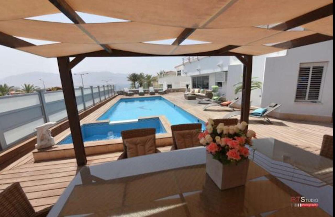 Villa With Heated Pool And Jacuzzi Sea View 300M Front Of The Beach Ейлат Екстер'єр фото