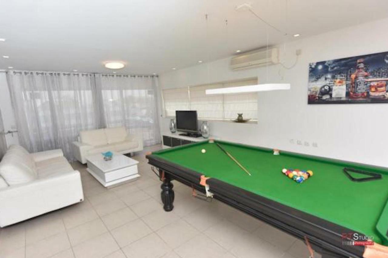Villa With Heated Pool And Jacuzzi Sea View 300M Front Of The Beach Ейлат Екстер'єр фото